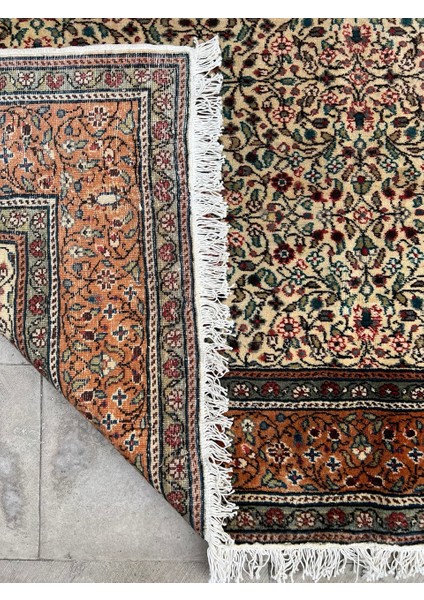 206 x 295 cm Büyük Boy Yün Anadolu Kilimi Çiçek Desenli Yıkanabilir Antik Kilim fırsatları