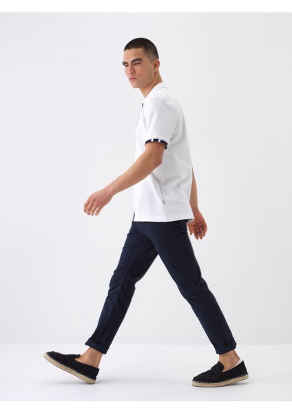 Erkek Beyaz Regular Fit Pamuklu Polo Yaka Tişört fırsatları