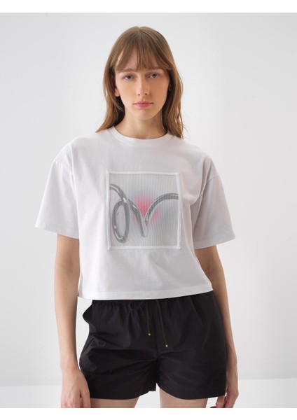 Kadın Beyaz Oversize Pamuklu Tişört
