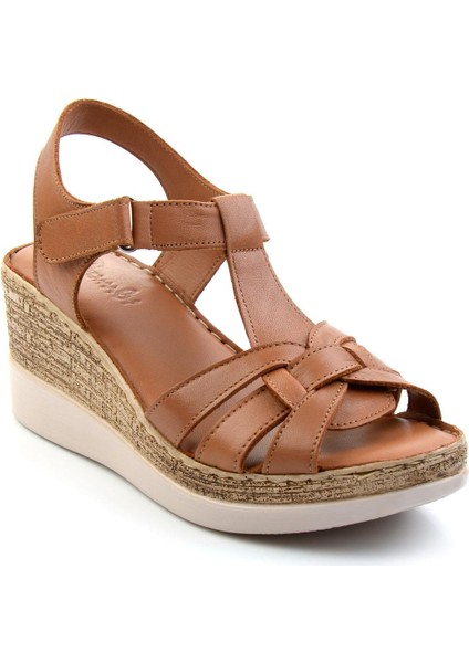 Taba Leather Kadın Sandalet K05465048603