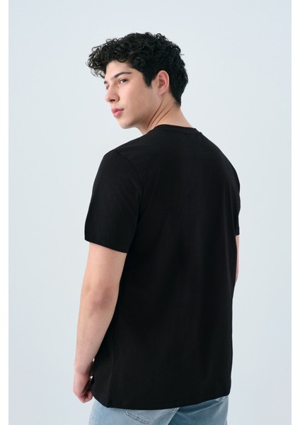 Erkek Tişört LF2038686 LF2038686001 modelleri