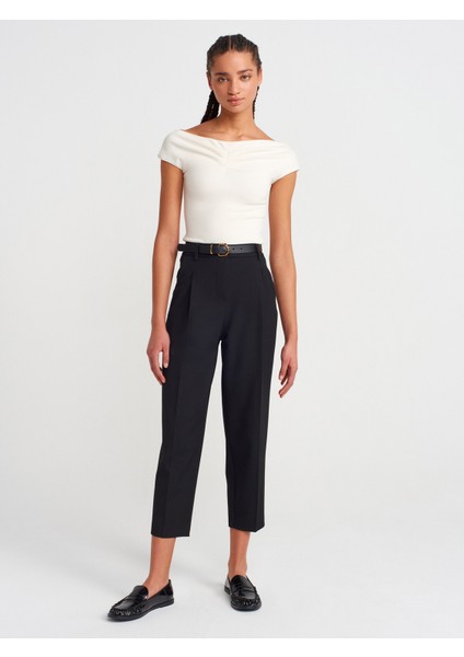 31718 Omuzları Açık Pile Detaylı Top-Taş fırsatları