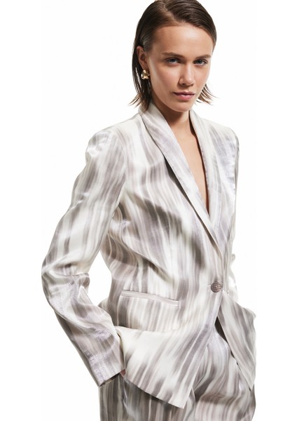 Renk Geçişli Desenli Cepli Uzun Kollu Saten Blazer Ceket fiyatları