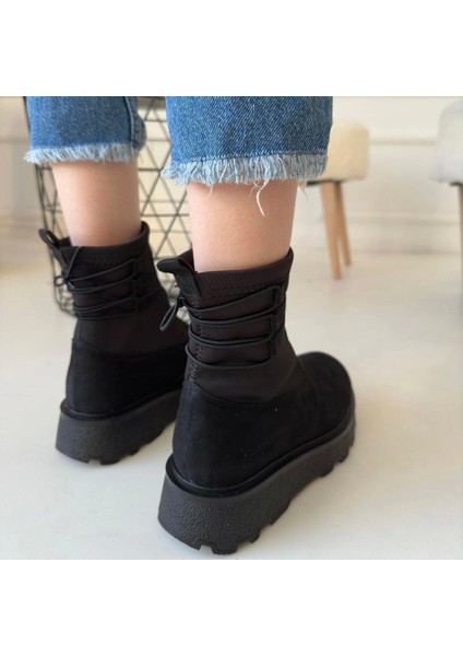 Jety Siyah Süet Bilekten Bağcıklı Bot fırsatları