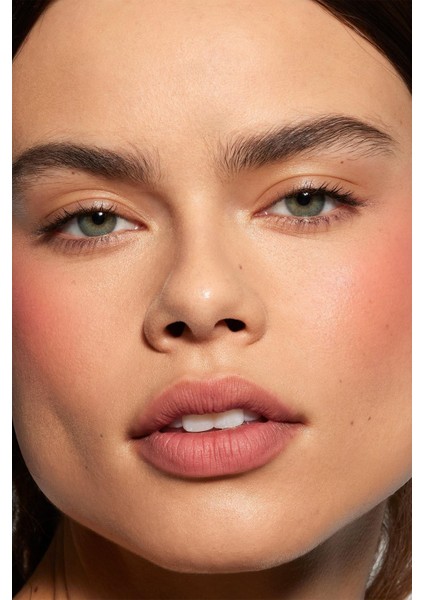 Kylie Dudak ve Yanak Renklendirici Allık 351 All Things Pink 9ml