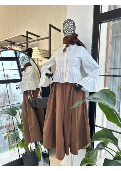 Kolları Pileli Gömlek Beyaz fırsatları