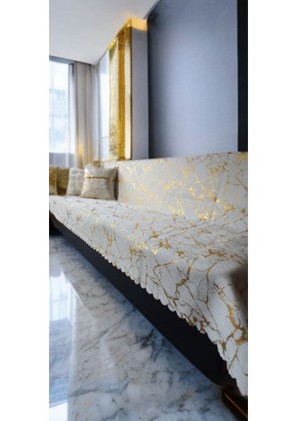 Koltuk Örtüsü Varakli Desen Özel Kaymaz Taban Süngerli ( 1 Ad ) Ölçüm 160X200 cm Çekyat Örtüsü Altin