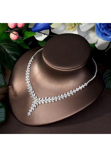 Helen Zirkon Taşlı Takı Seti Kolye Küpe Yüzük Bileklik Set