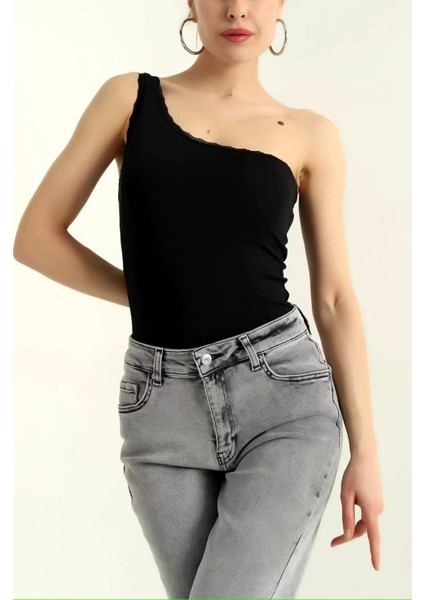 Tek Kollu Dantelli Bodysuit