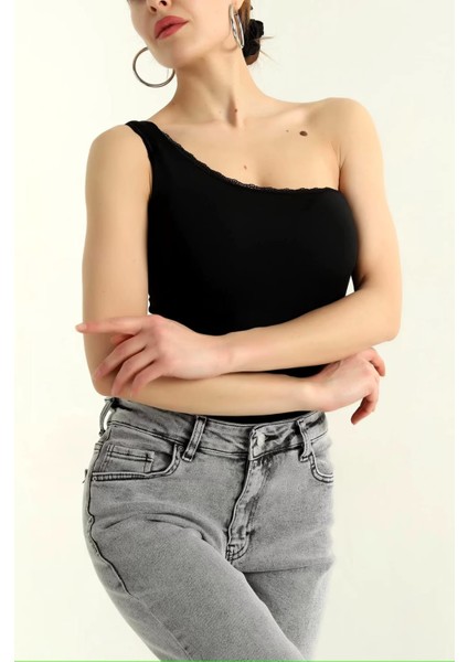 Tek Kollu Dantelli Bodysuit