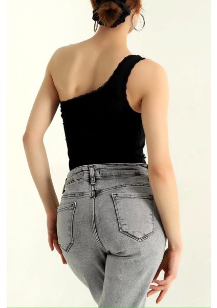 Tek Kollu Dantelli Bodysuit