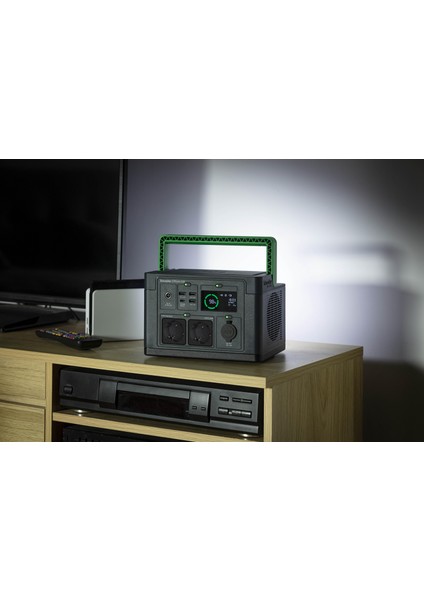 Schneider Offgrid Taşınabilir Güç Istasyonu 330, 230V, 332WH Lityum-Iyon, Lcd, 2 Cee 7/3 Schuko Çıkışı, 3 Usb-A, 1 Usb-C, Kablosuz Şarj Cihazı