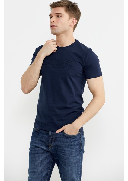 Kabartma Baskı Detaylı Pamuk Tişört - Lacivert modelleri