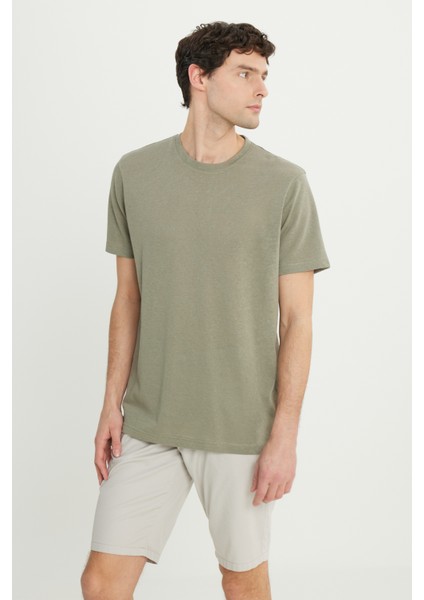 Pamuklu Slim Fit Dar Kesim Bisiklet Yaka Tişört