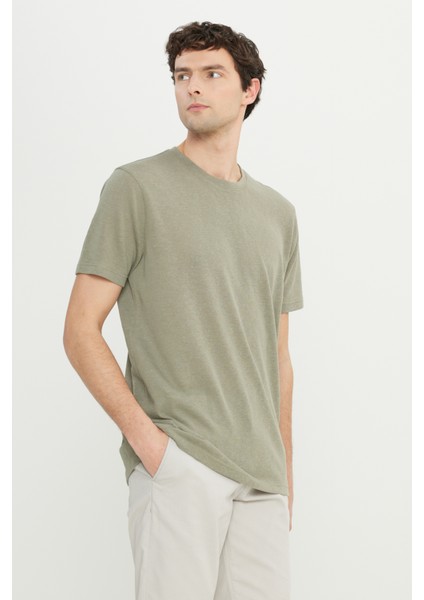 Pamuklu Slim Fit Dar Kesim Bisiklet Yaka Tişört modelleri