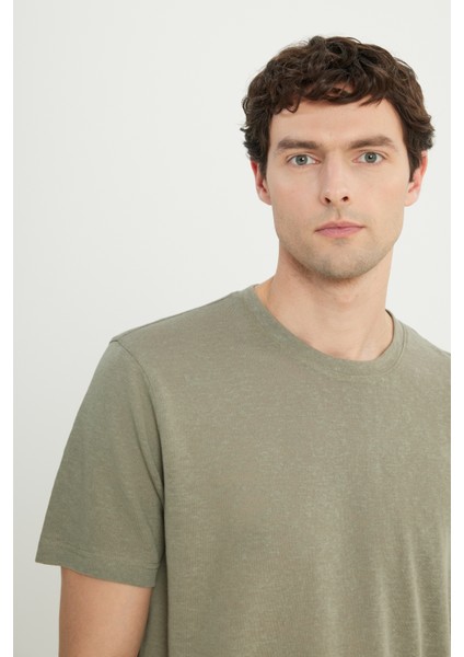 Pamuklu Slim Fit Dar Kesim Bisiklet Yaka Tişört fırsatları