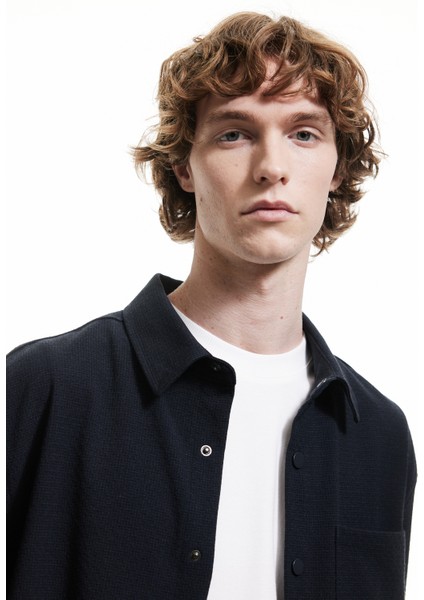 Çıtçıt Düğme Detaylı Cepli Regular Fit Viskon Karışımlı Uzun Kollu Gömlek fiyatları