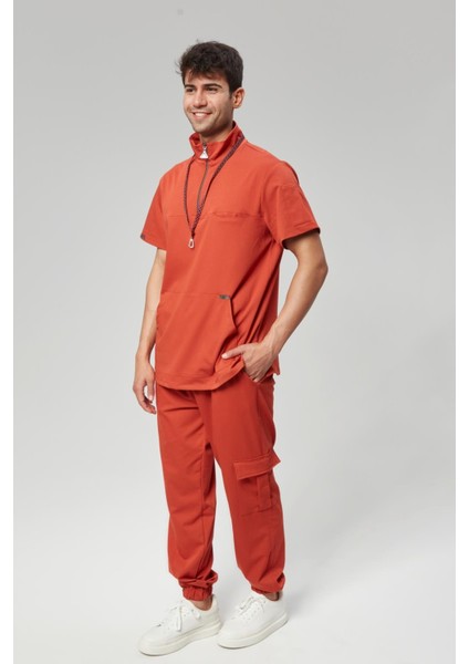 Extreme Cool Man - Premium Çift Yön Likralı Doktor Hemşire Forma Takımı Scrubs Üniforma Cerrahi Takım (Erkek), Mandalin