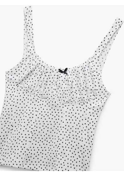 Fiyonklu Drapeli Slim Fit U Yaka Bürümcük Kumaş Puantiyeli Askılı Tişört modelleri