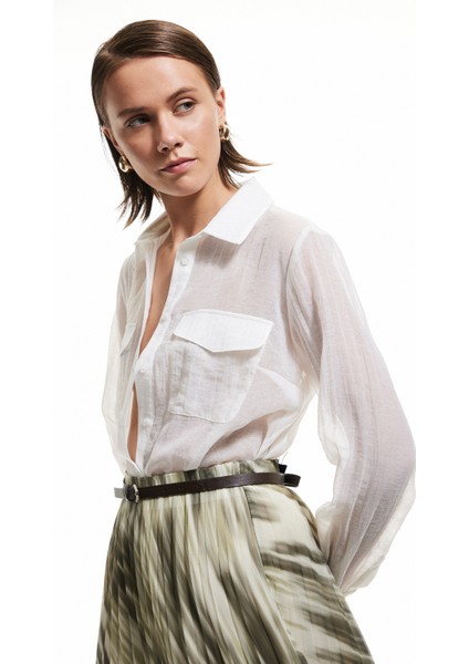 Klasik Yaka Uzun Kollu Cepli Viskon Gömlek