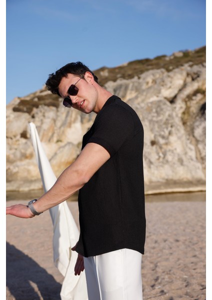 Erkek Siyah Renk Burgu Desen Kısa Kol Gömlek modelleri