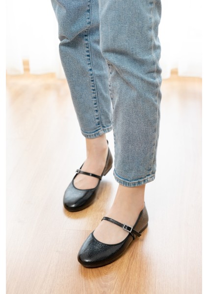 Armi Siyah Kırışık Rugan Taşlı Baretli ( 1 cm Topuklu ) Yuvarlık Burun Babet