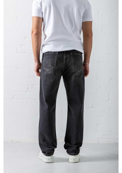 Erkek Baggy Fit Dikiş Detaylı Jean Siyah fırsatları
