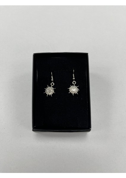 Minimal Sallanan Güneş Küpe