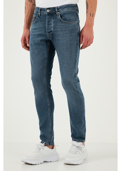 Streç Pamuklu Slim Fit Normal Bel Dar Paça Jeans Erkek Kot Pantolon 1124S62NAPOLI fırsatları