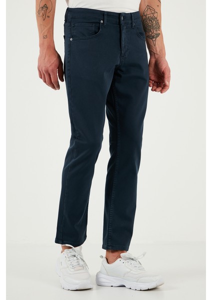 Streç Pamuklu Comfort Fit Yüksek Bel Boru Paça Jeans Erkek Kot Pantolon 4400S65TEXAS fiyatları