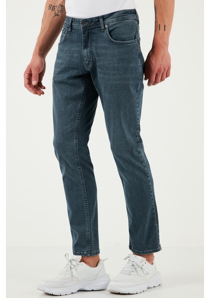 Streç Pamuklu Regular Fit Normal Bel Boru Paça Jeans Erkek Kot Pantolon 2201S73PARMA fırsatları