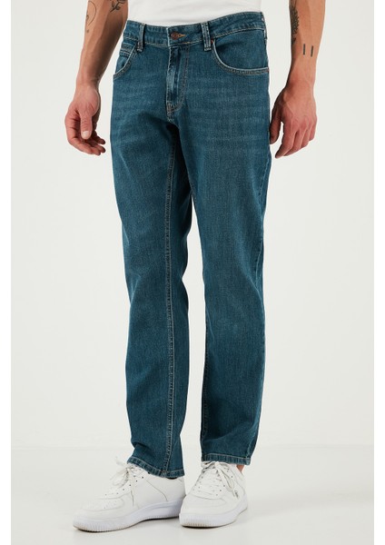 Streç Pamuklu Regular Fit Normal Bel Boru Paça Jeans Erkek Kot Pantolon 2210S56PARMA modelleri