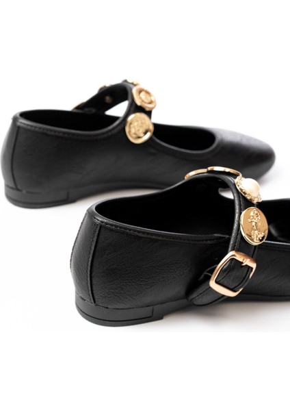 İNF-6363 Siyah Baret Tokalı Günlük Bayan Ayakkabı fiyatları