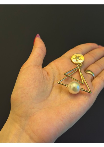 Altın Sarı Üçgen Inci Boncuklu Tasarım Broş Yaka Iğnesi 5x4 cm fiyatları