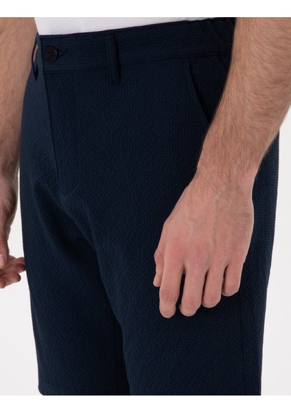 Erkek Lacivert Slim Fit Gofre Beli Lastikli Dokuma Şort 50305289-VR033