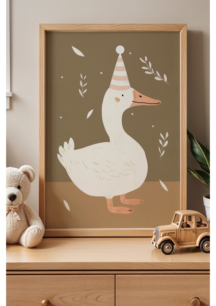Parti Şapkası Takmış Sevimli Kaz - Doğal Ahşap Çerçeveli Çocuk Odası ve Bebek Odası Tablosu