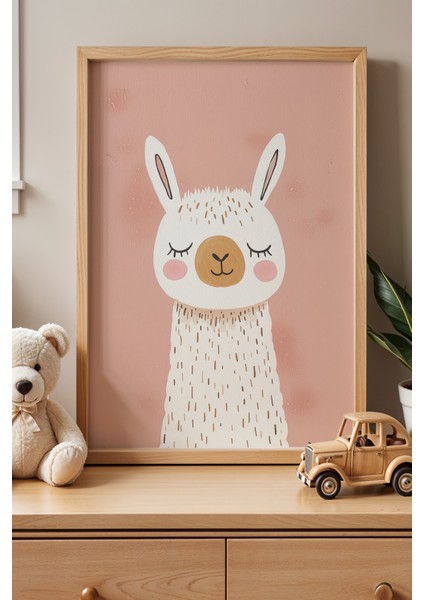 Tatlı Lama ve Pembe Fon – Doğal Ahşap Çerçeveli Çocuk Odası Tablosu