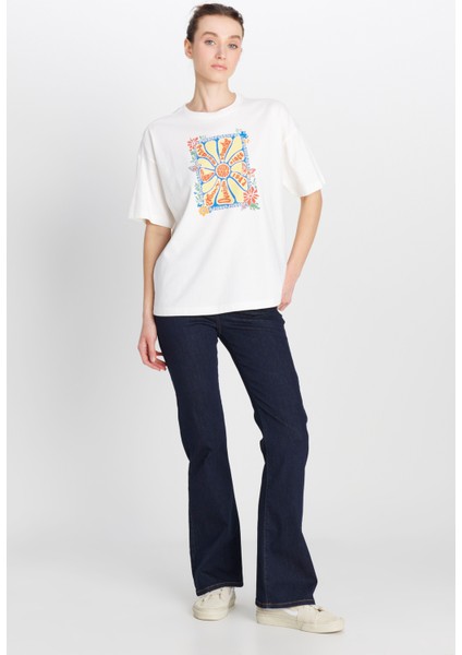 Loose Fit Rahat Kesim Bisiklet Yaka %100 Pamuk Kırık Beyaz Tişört modelleri