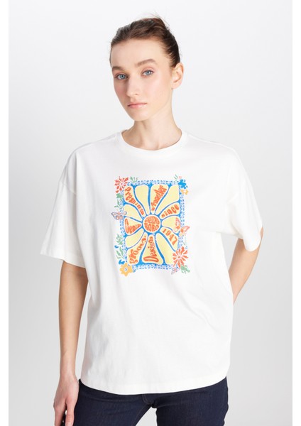 Loose Fit Rahat Kesim Bisiklet Yaka %100 Pamuk Kırık Beyaz Tişört fiyatları