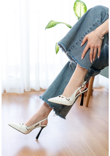 Lorea Beyaz Rugan (10 cm Topuk Boyu ) Sivri Burun Topuklu Ayakkabı fiyatları