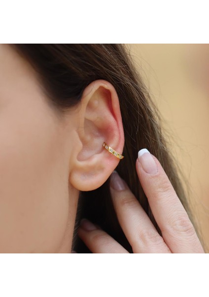 Baget Taşlı Gold Cuff Küpe