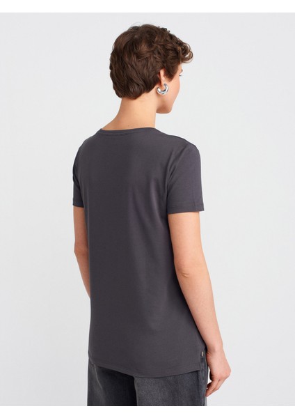 3470 V Yaka Basic T-Shirt-Koyu Antr. fiyatları