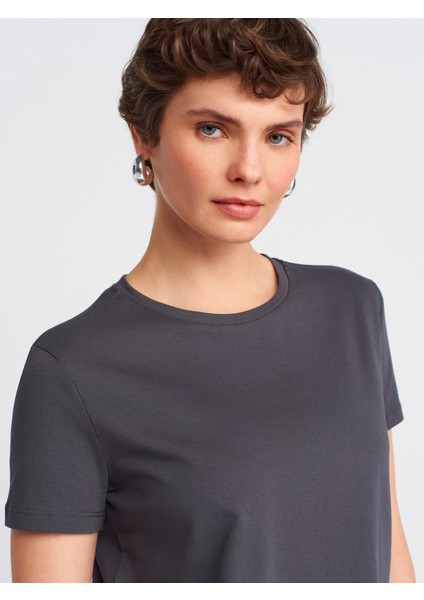 3471 Bisiklet Yaka Basic T-Shirt-Koyu Antr. fırsatları