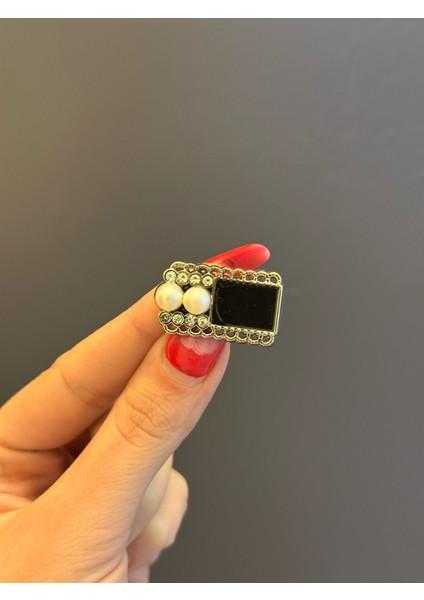 Inci ve Zirkon Taşlı Tasarım Iğneli Broş Yaka Iğnesi 3x1 cm