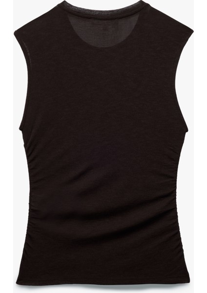 Slim Fit Drapeli Bisiklet Yaka Kolsuz Bluz fiyatları