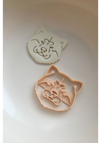 Akita Inu Kurabiye Kalıbı, Kesici, Şekillendirici