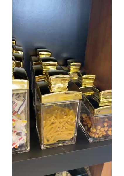 Luxury Akrilik Gold Baharatlık 700 ml Şeffaf Drajelik Kapaklı Saklama Kabı 1 Adet