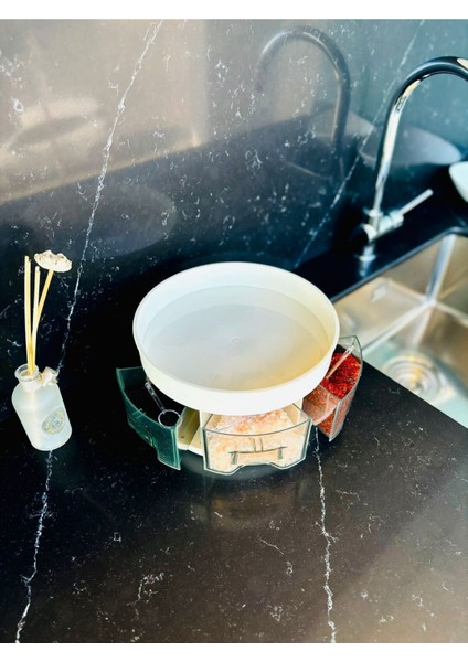 Luxury Çok Amaçlı Kaşıklı Baharatlık Muhafaza Saklama Kabı 360 Derece Döner Standlı 6 Bölmeli 1 Adet fiyatları