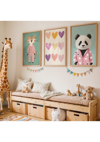 Kalpli Panda ve Leopar – Çocuk Odasına Özel Modern Tablo Seti