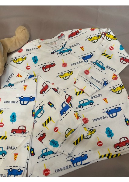 %100 Pamuklu Baskılı Erkek Çocuk Pijama Takımı fırsatları